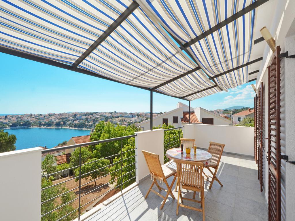 Sea View Apartment Trogir Eksteriør billede